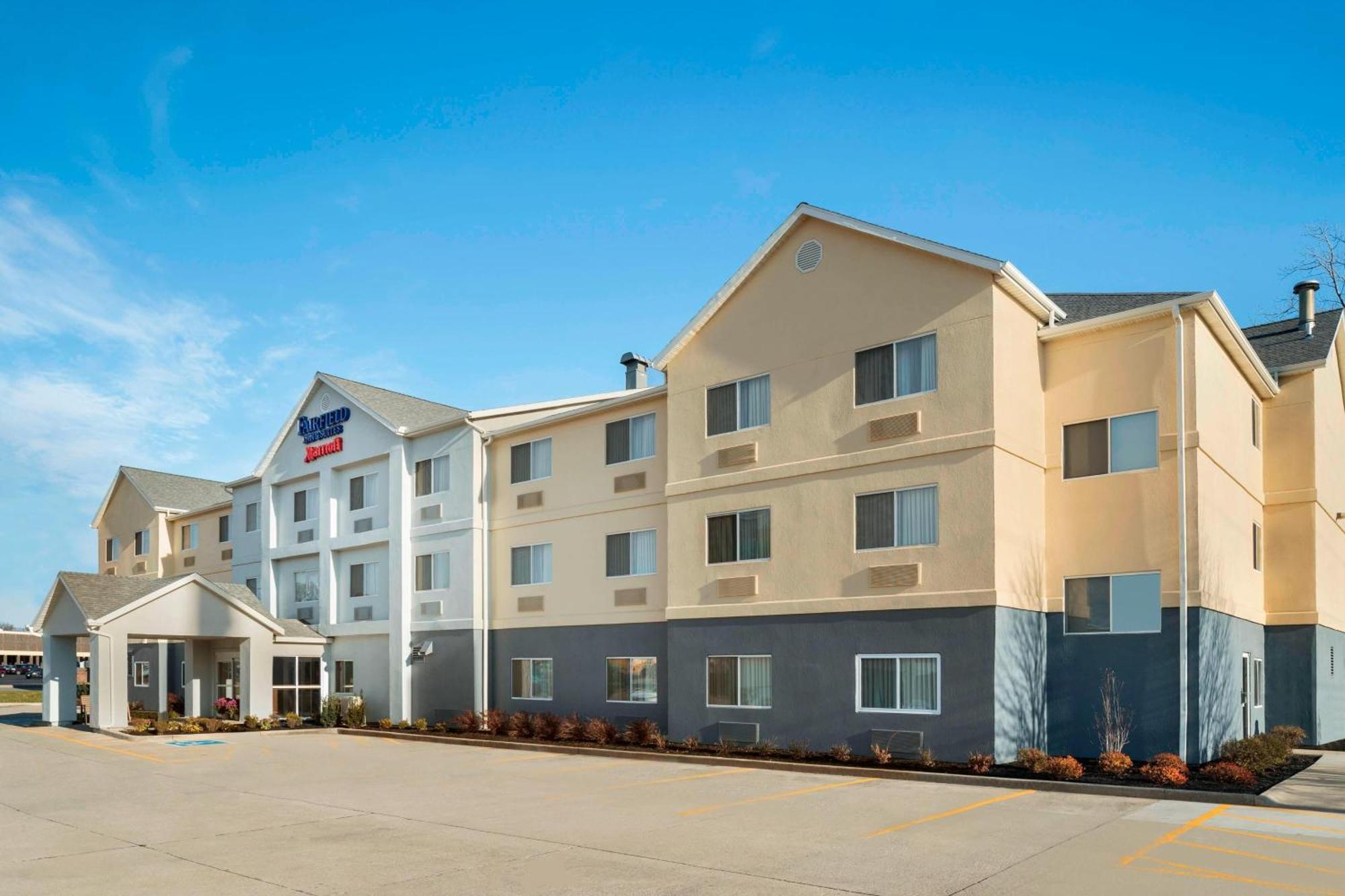 Fairfield & Hotel