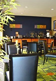 Fairfield & Hotel